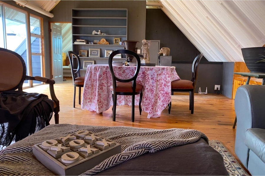 4 Bedroom Property for Sale in Pringle Bay Western Cape
